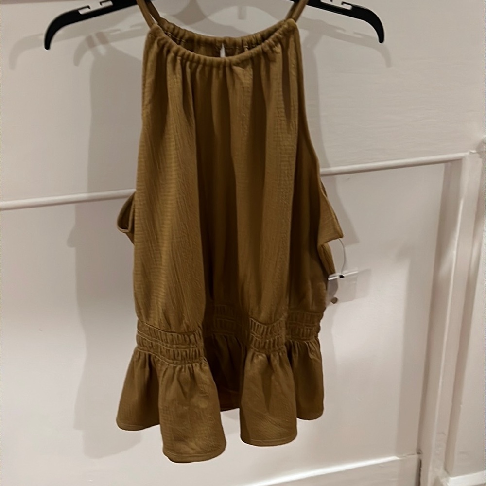 NEW NINE WEST HOLD PEPLUM HEM TANK TOP.  Size XL